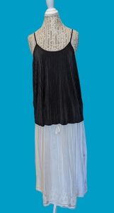H & M Tank Spaghetti Strap Top Sz L Chelsea & Theodore White Lace Skirt Sz L